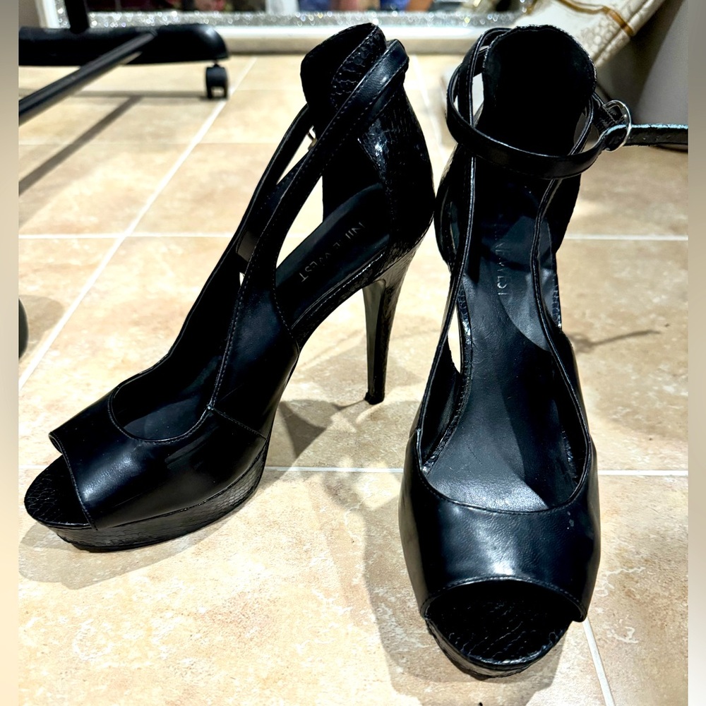 Nine West Heels Black SZ 8.5